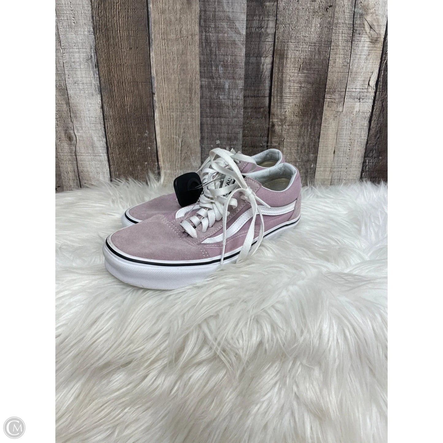 Shoes Sneakers By Vans In Pink, Size: 8.5