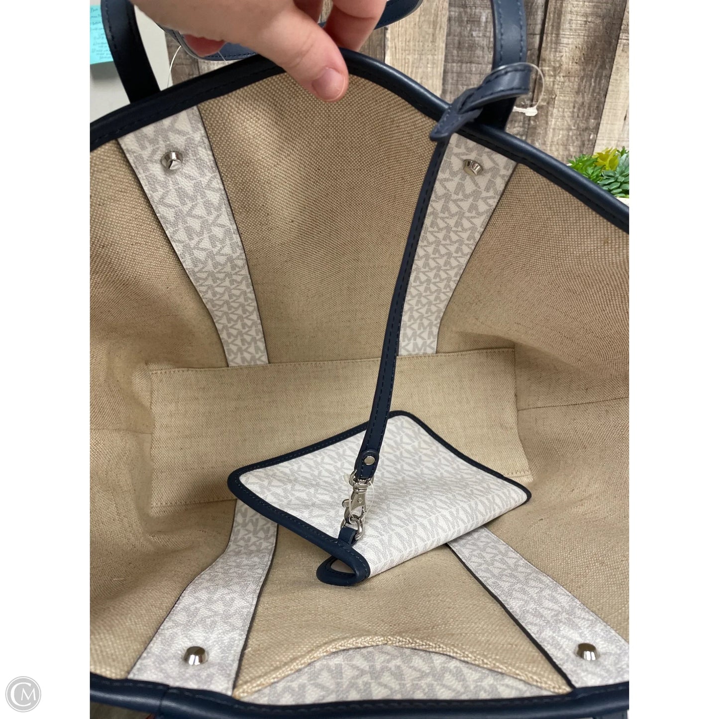 Handbag Designer By Michael Kors, Size: Large