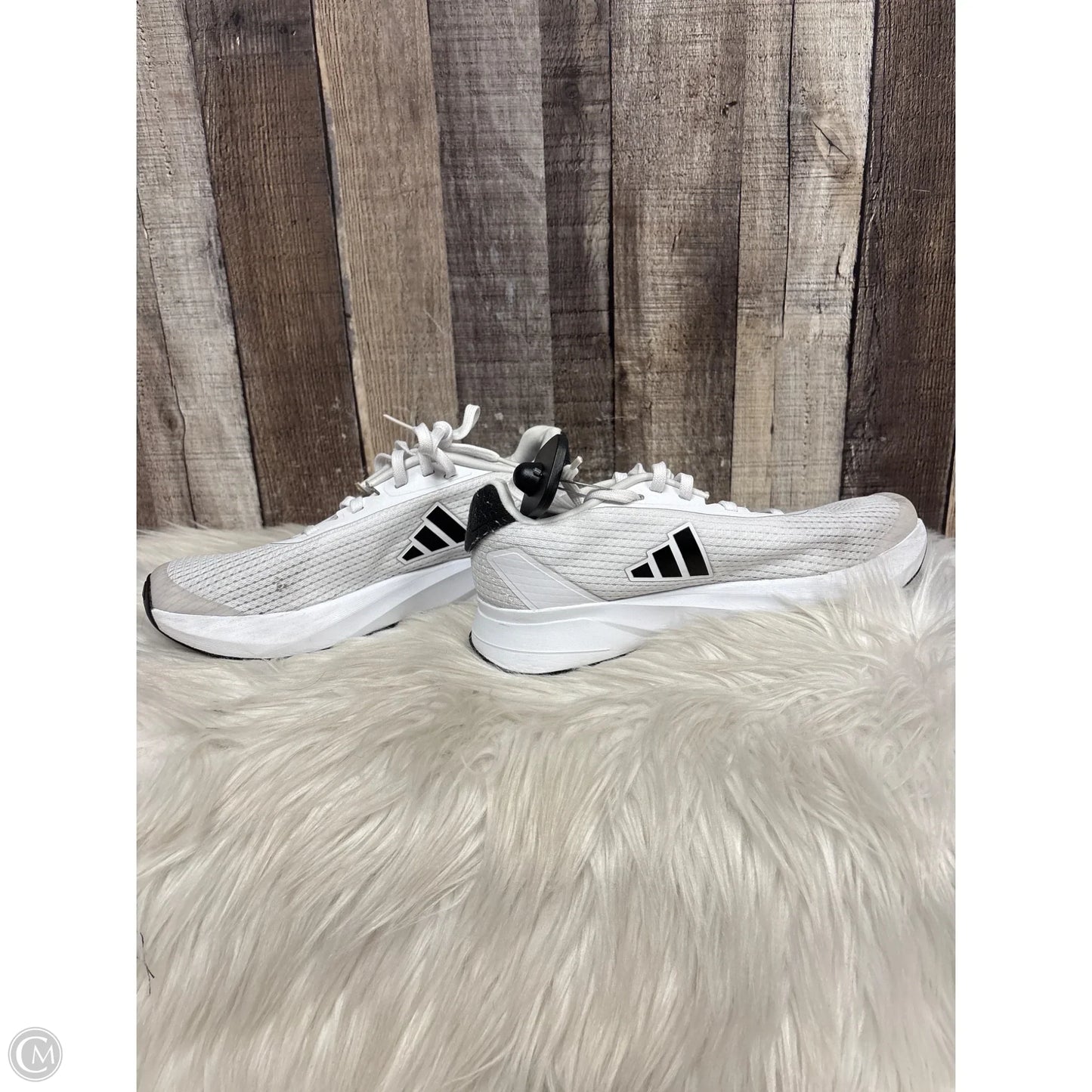 Shoes Athletic By Adidas In White, Size: 5.5