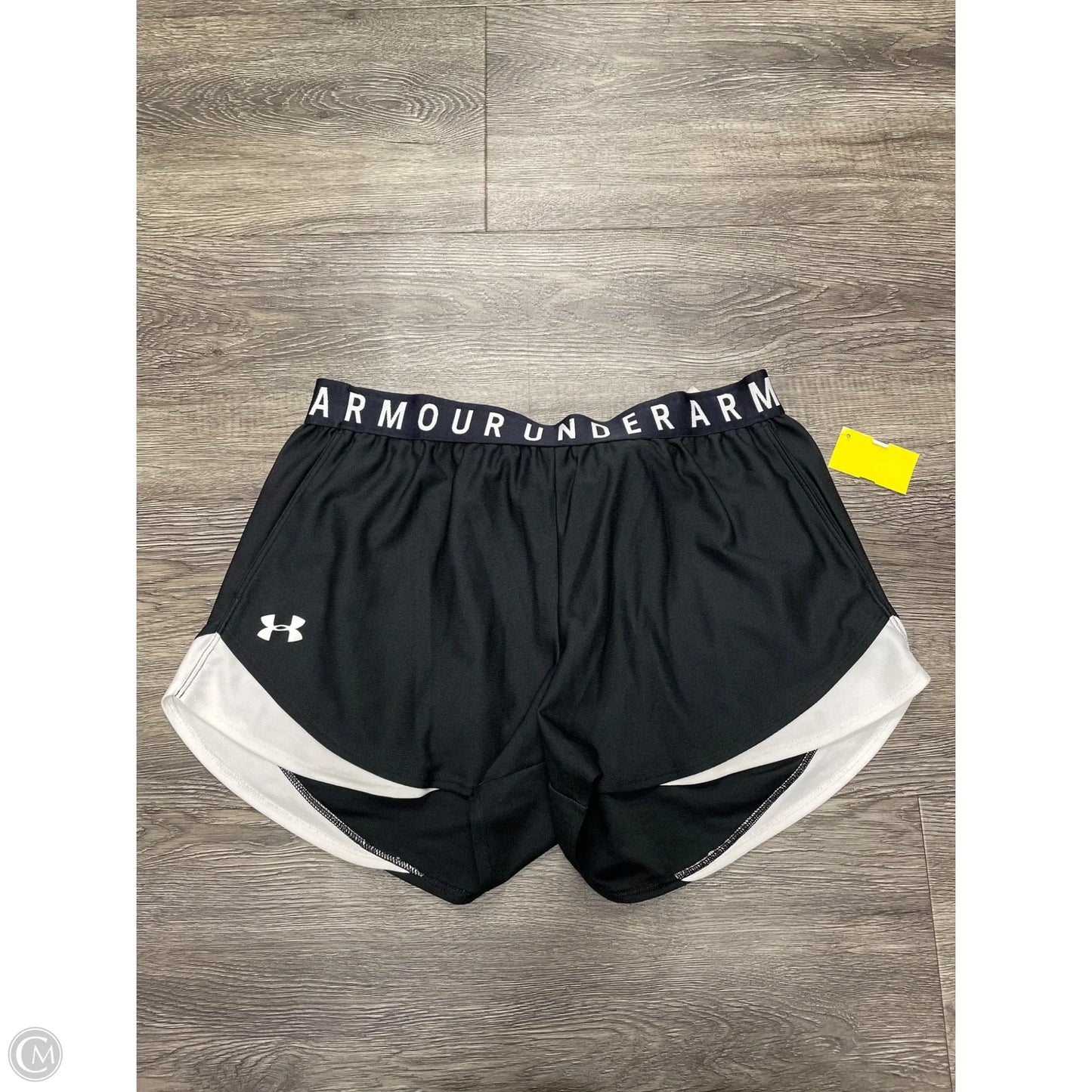 Athletic Shorts By Under Armour In Black, Size: L
