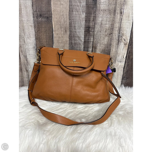 Crossbody By Vince Camuto, Size: Medium