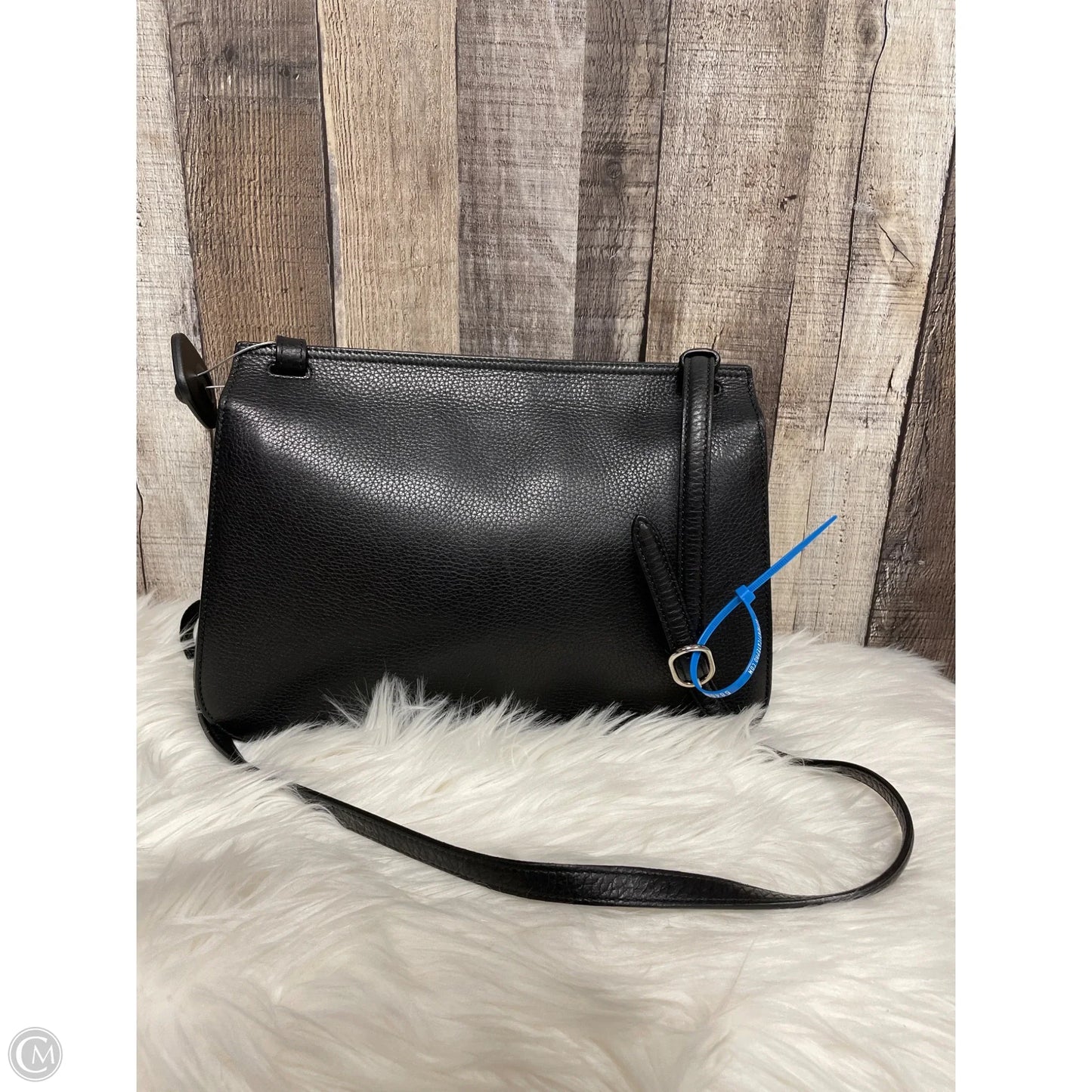 Handbag Luxury Designer By Gucci, Size: Medium