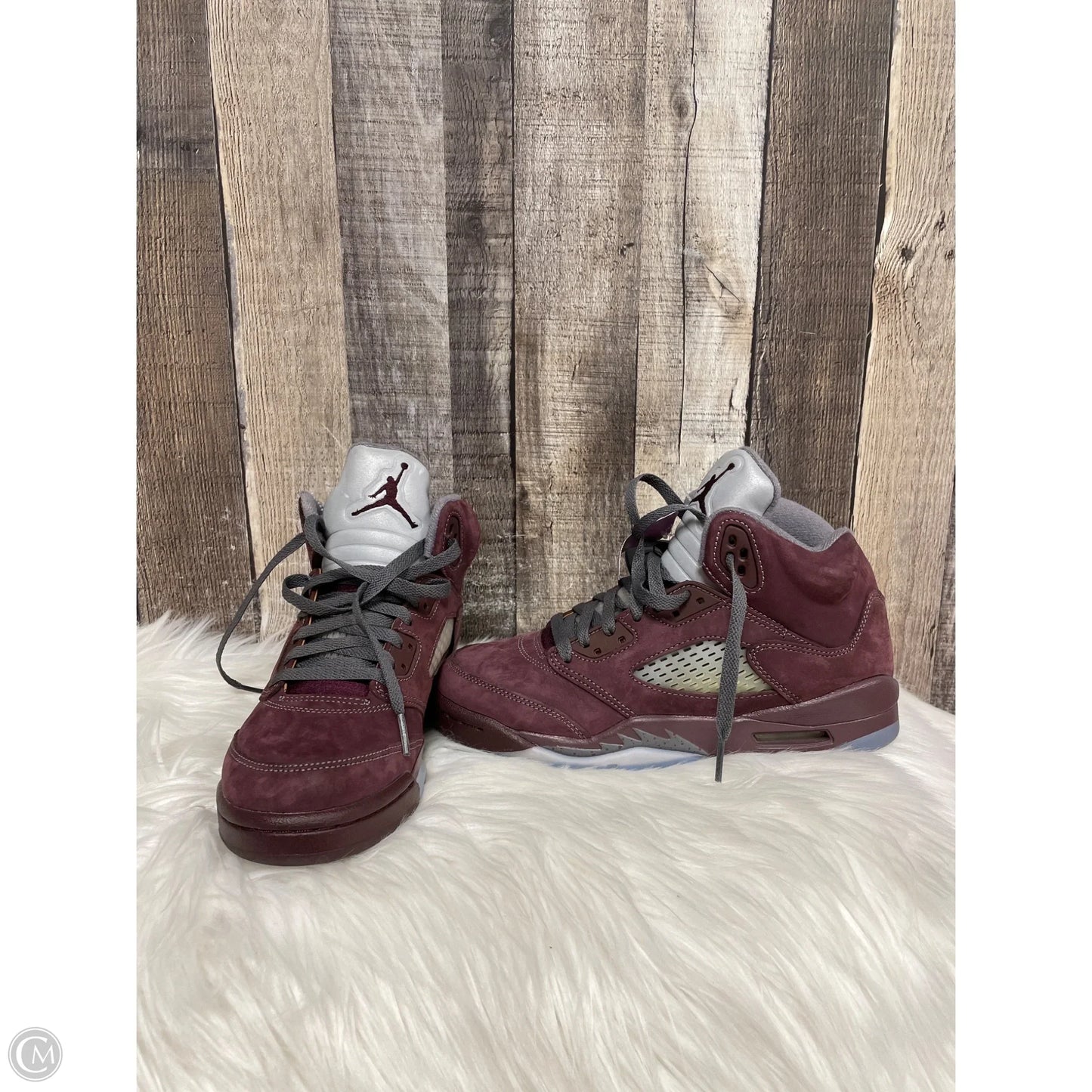 Shoes Luxury Designer By Jordan In Maroon, Size: 8