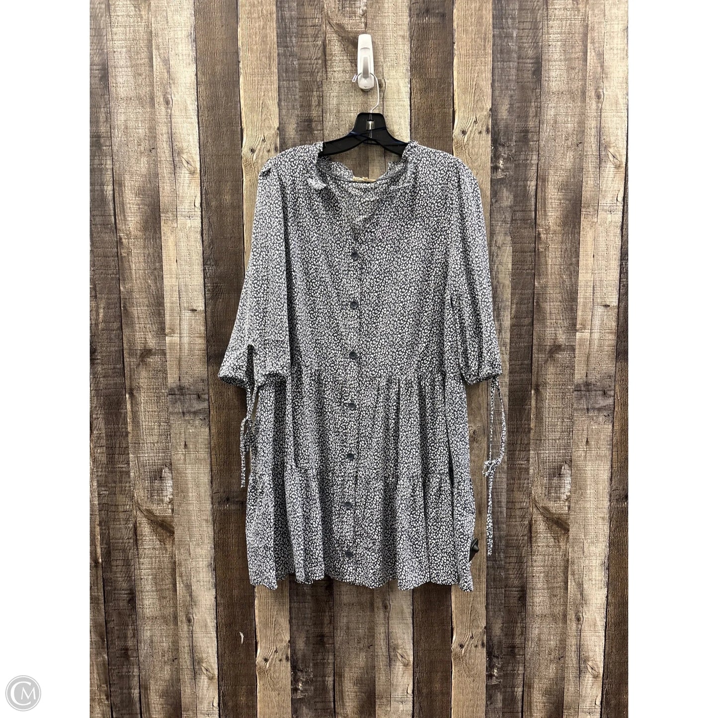 Dress Casual Short By Cme In Animal Print, Size: L