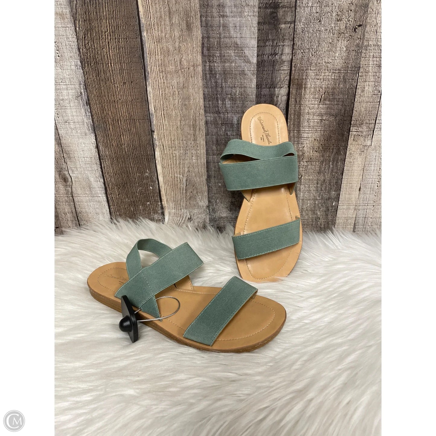 Sandals Flats By Universal Thread In Green, Size: 7