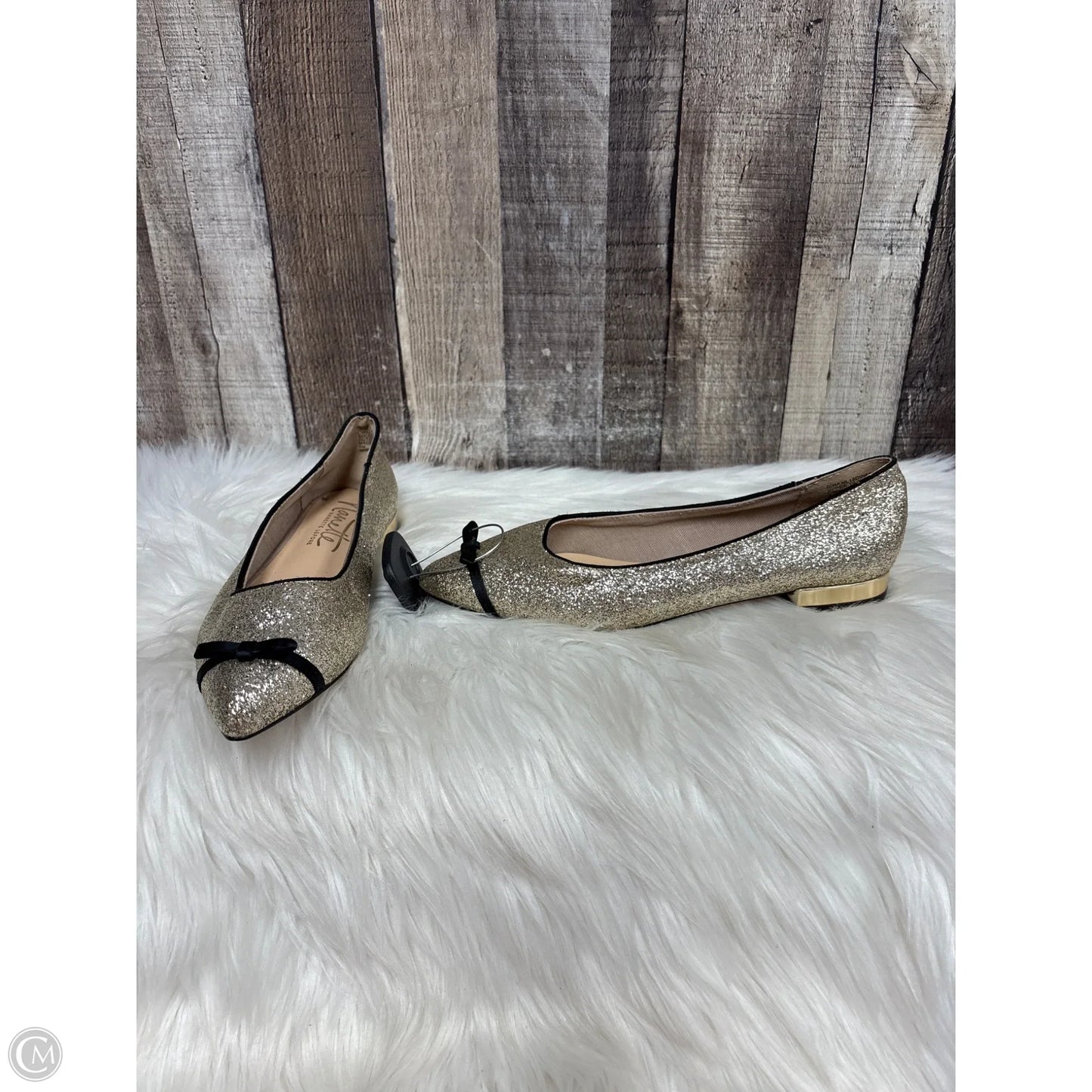 Shoes Flats By Nanette By Nanette Lepore In Gold, Size: 6