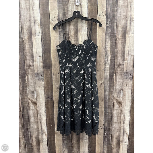 Dress Designer By Lilly Pulitzer In Black, Size: 4