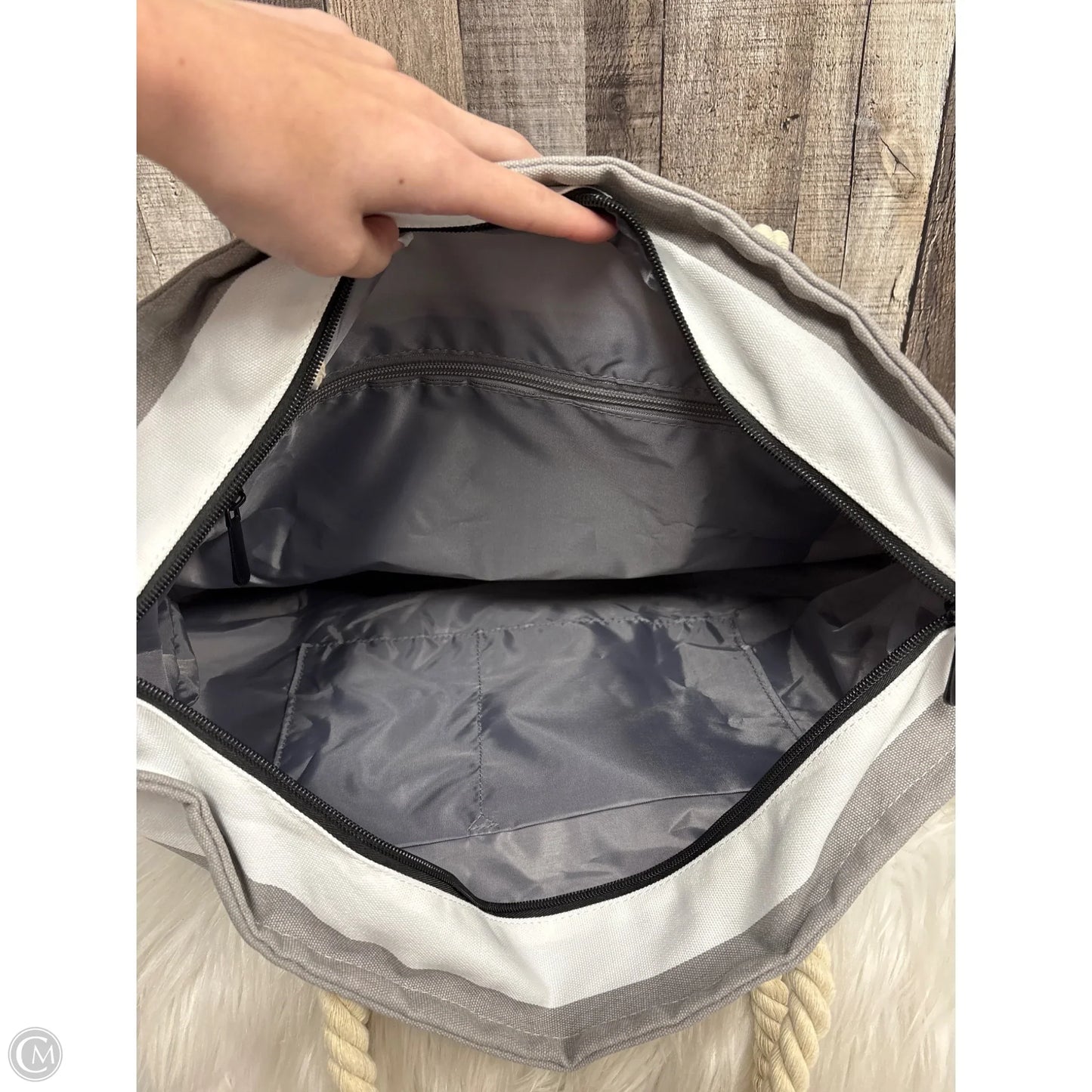 Tote By Cme, Size: Large