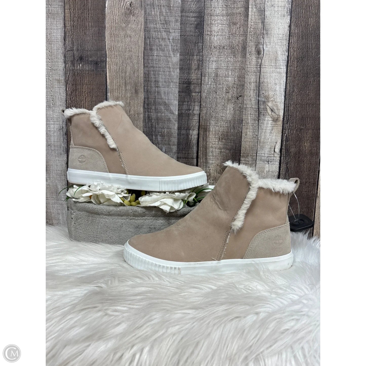 Boots Ankle Flats By Timberland In Beige, Size: 8.5