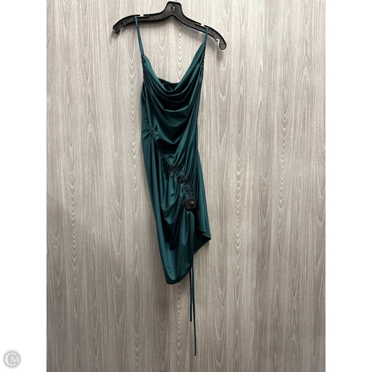 Dress Casual Short By Akira In Green, Size: M