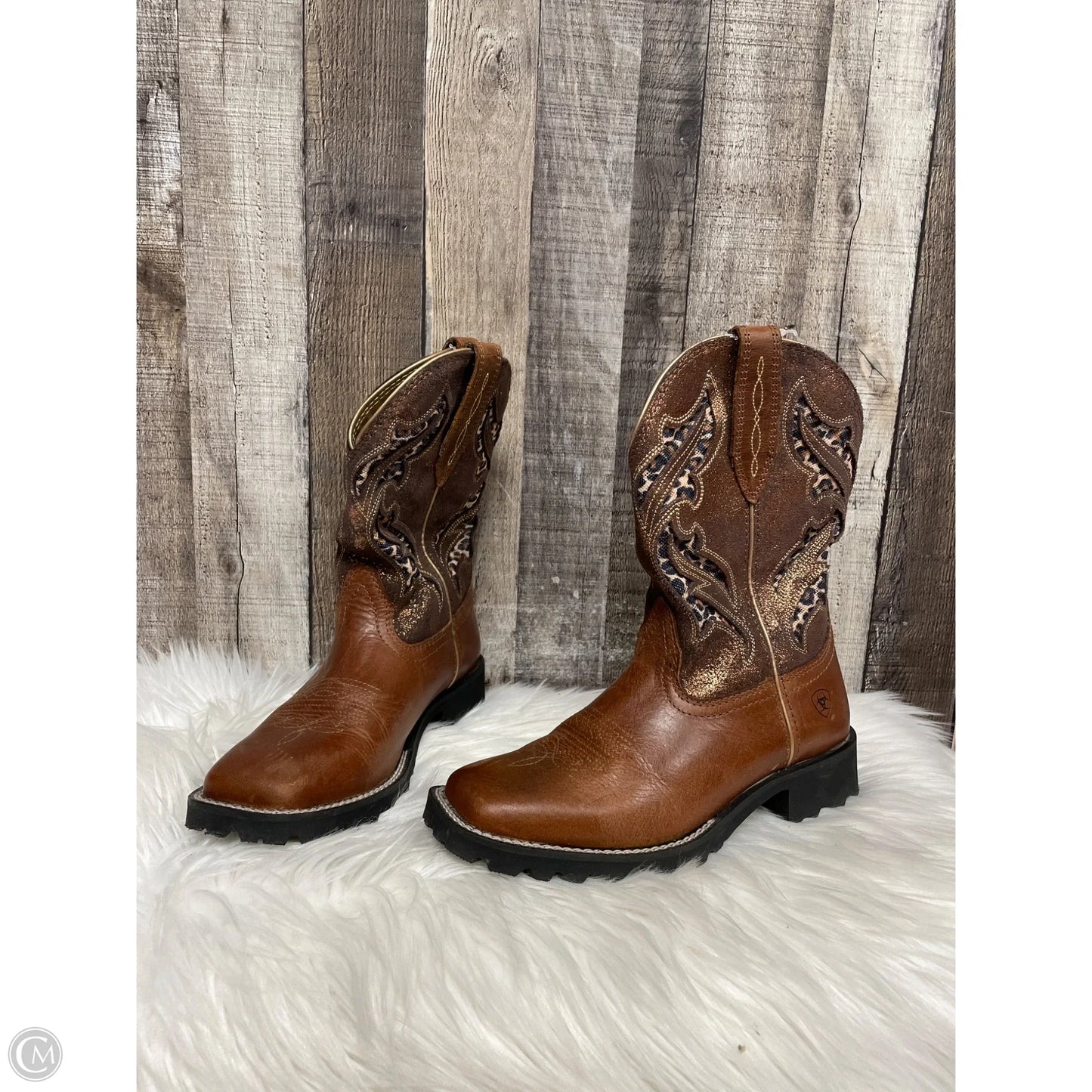 Boots Leather By Ariat In Brown, Size: 6.5