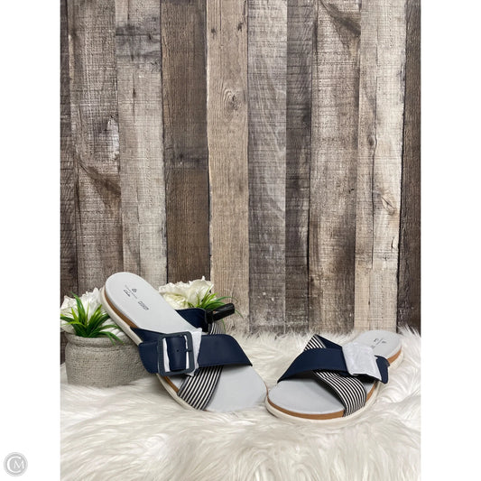 Sandals Flats By Clarks In Navy, Size: 11