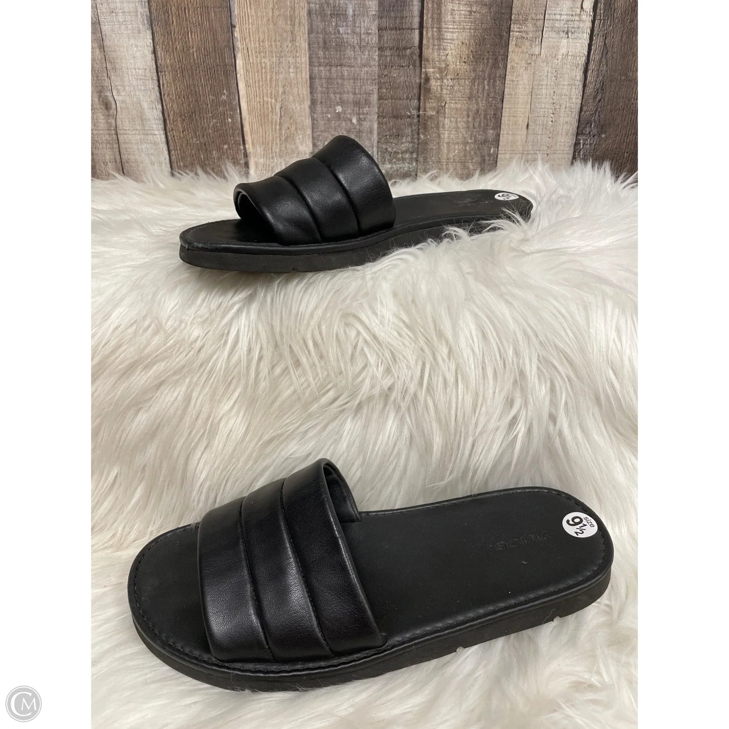 Sandals Flats By Vince In Black, Size: 9.5