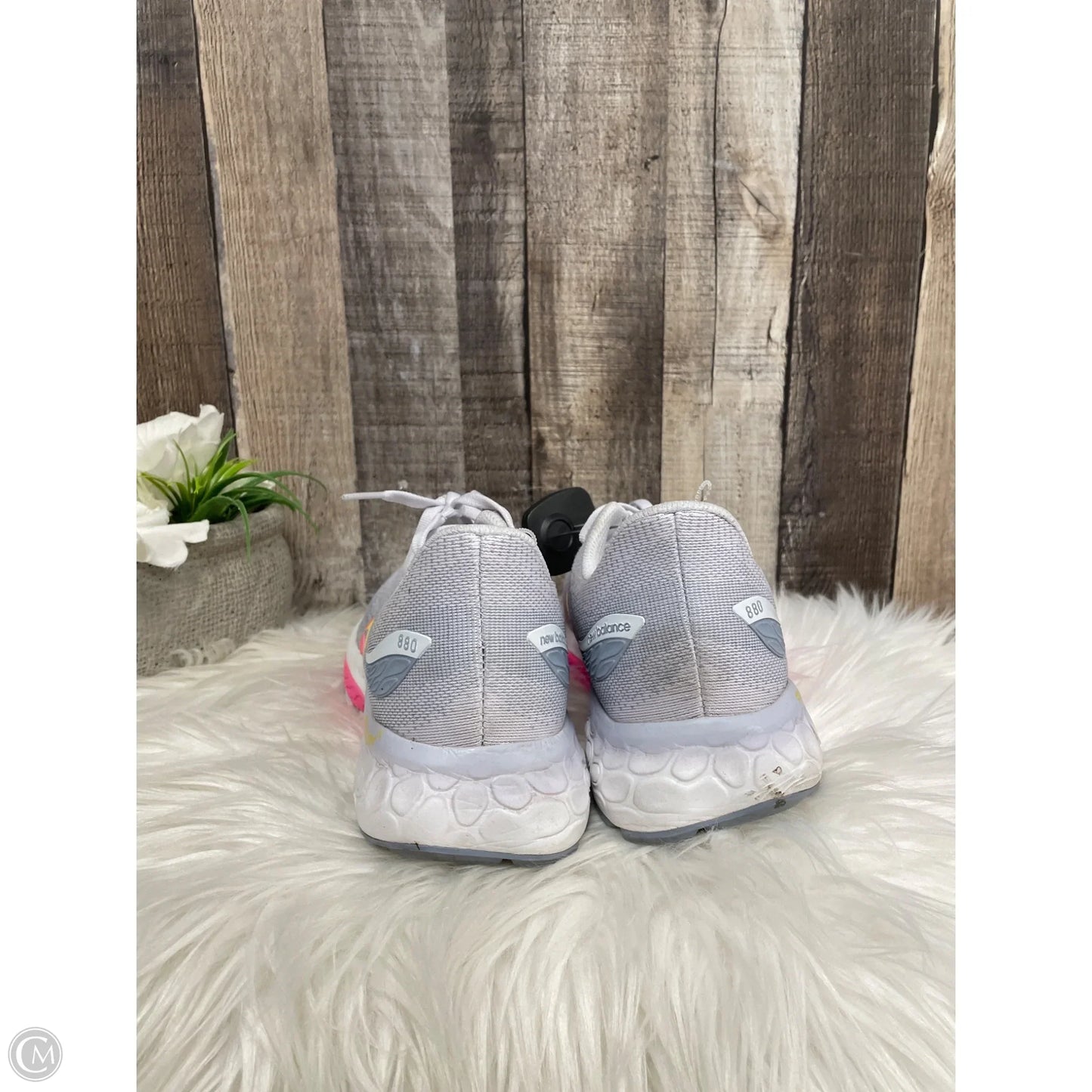Shoes Athletic By New Balance In Multi-colored, Size: 9.5