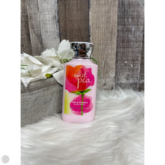 Accessory Label By Bath And Body Works, Size: Medium