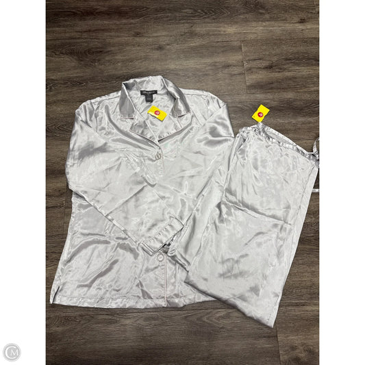 Pajamas 2pc By Cme In Silver, Size: L