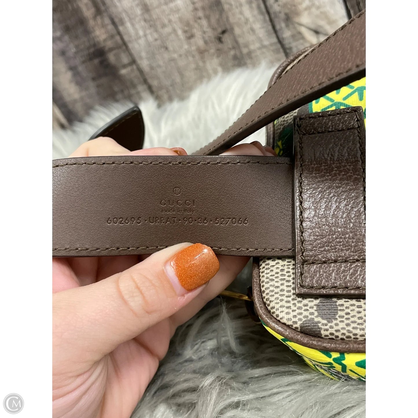 Belt Bag Luxury Designer By Gucci, Size: Medium