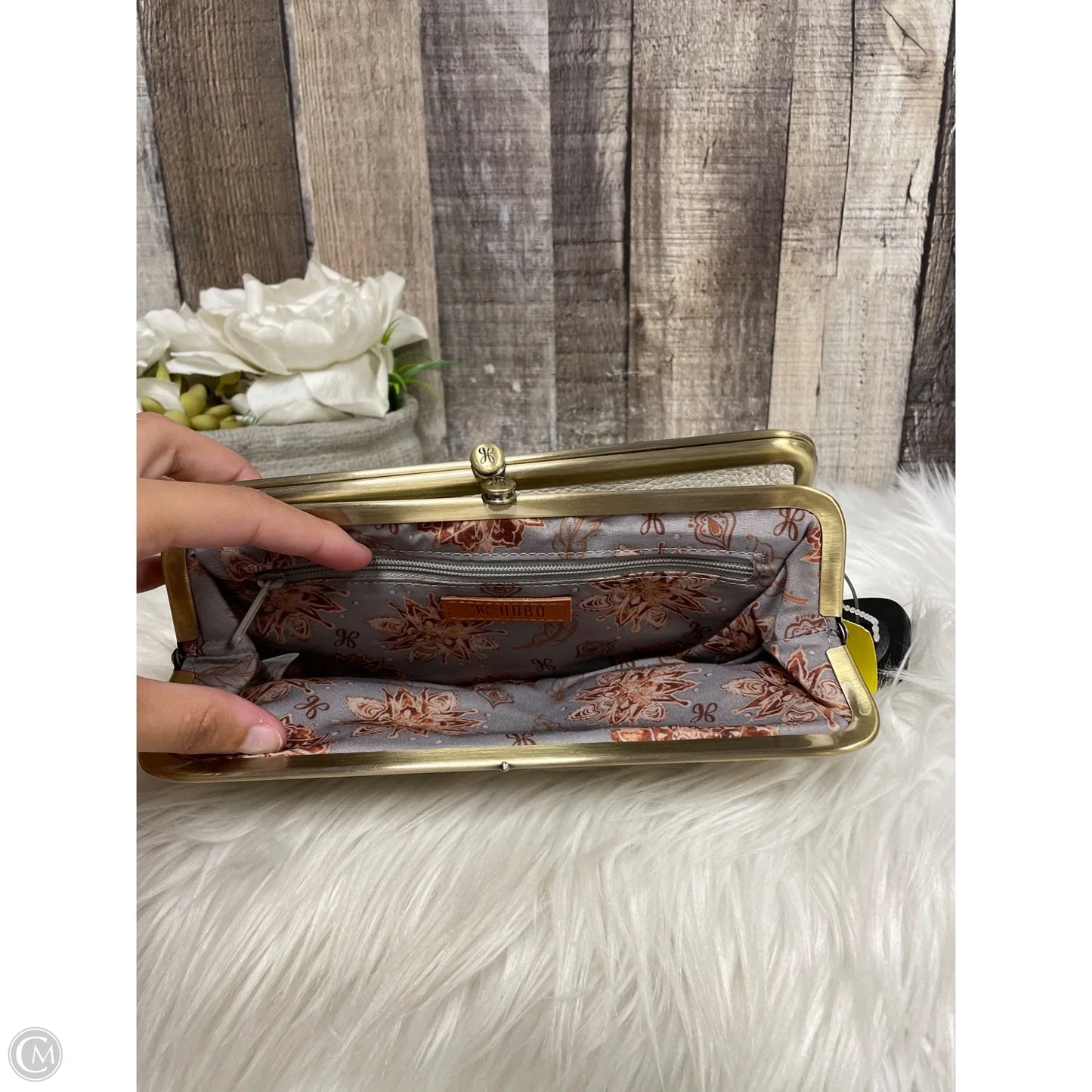 Clutch Leather By Hobo Intl, Size: Medium
