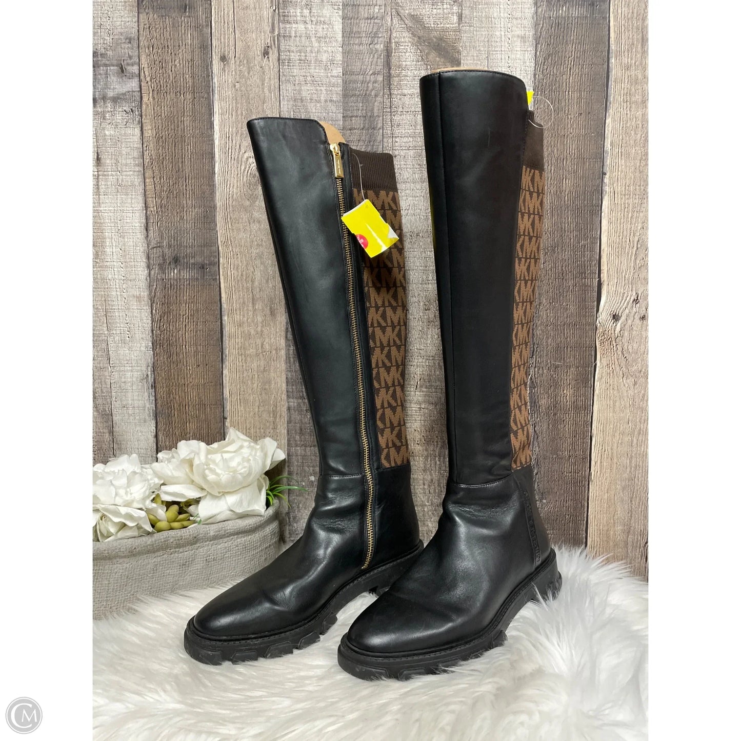 Boots Ankle Flats By Michael By Michael Kors In Black & Brown, Size: 8