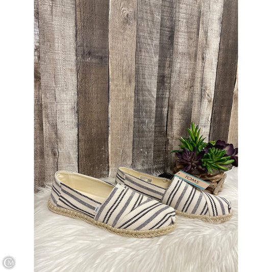 Shoes Flats By Toms In Black & White, Size: 9.5