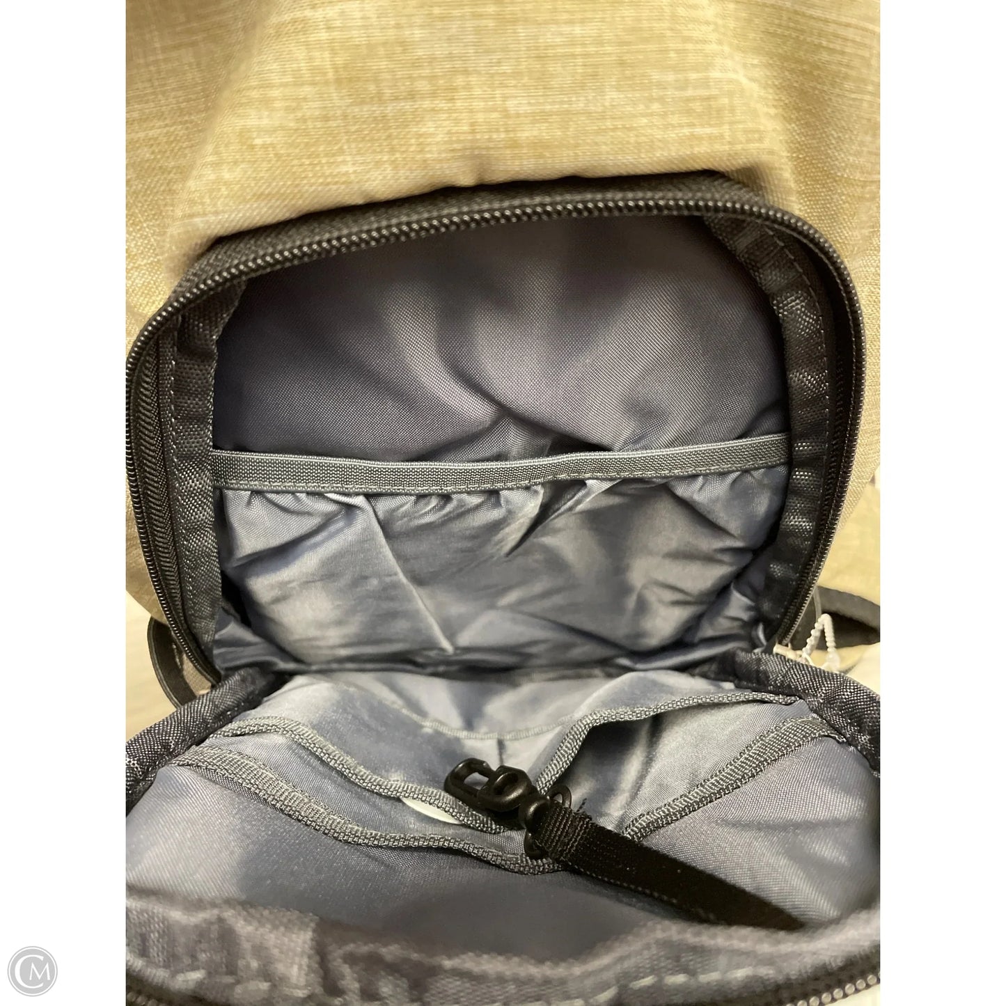 Crossbody By Cme, Size: Medium