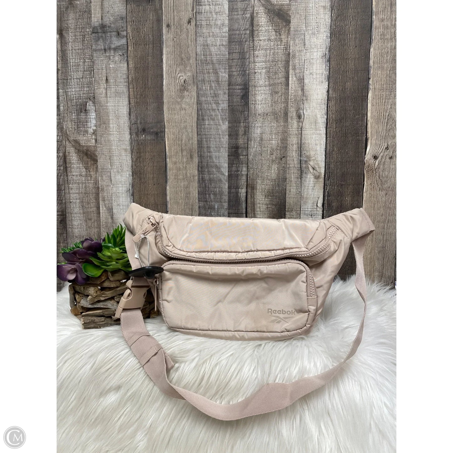 Crossbody By Reebok, Size: Medium