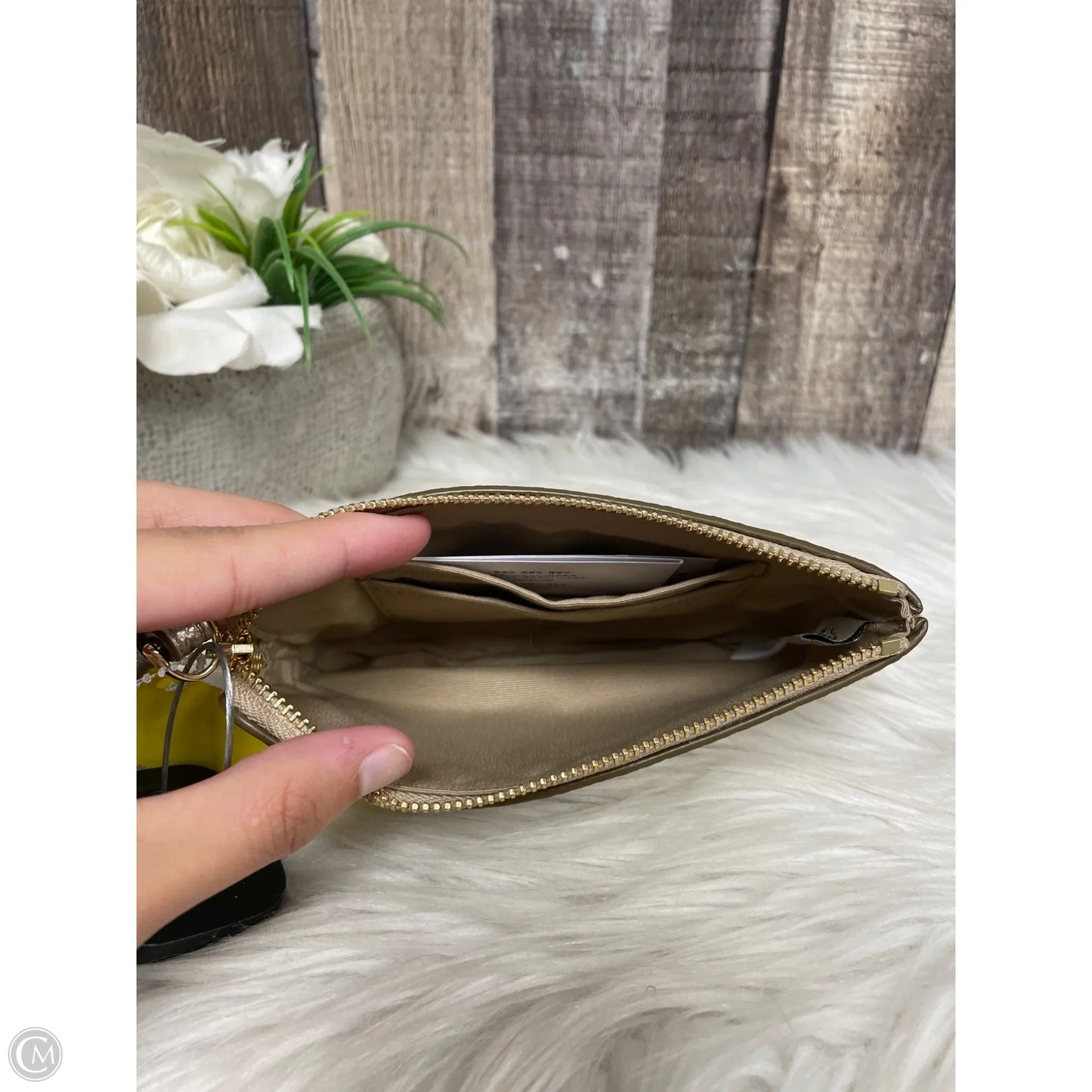 Wristlet Designer By Coach, Size: Medium