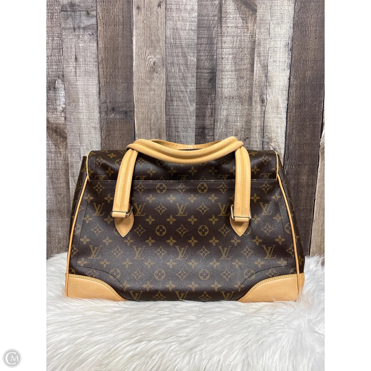 Handbag Luxury Designer By Louis Vuitton, Size: Large