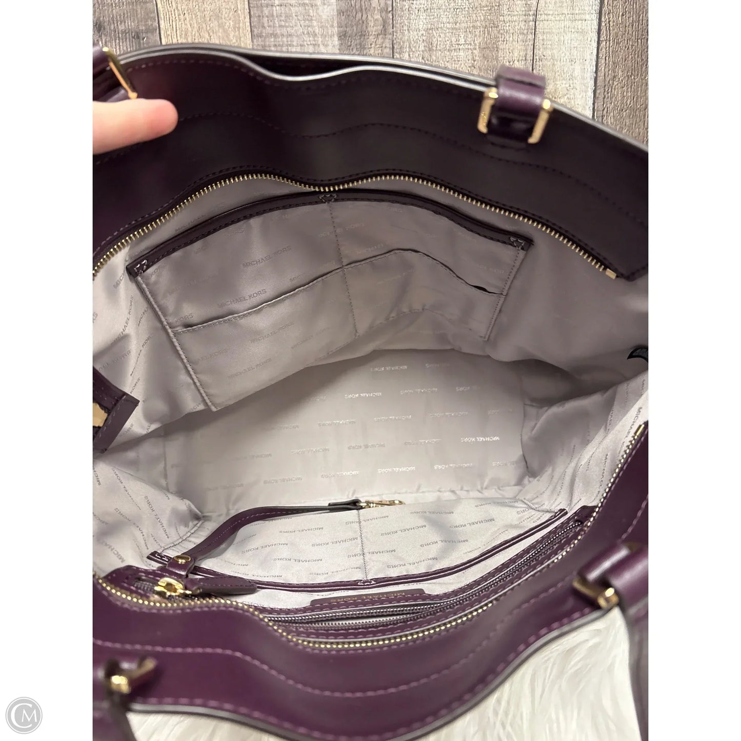 Handbag Designer By Michael Kors, Size: Large