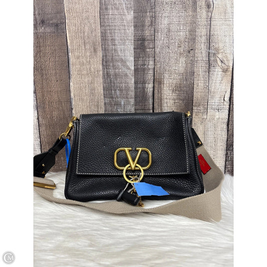 Crossbody Luxury Designer By Valentino-garavani, Size: Medium