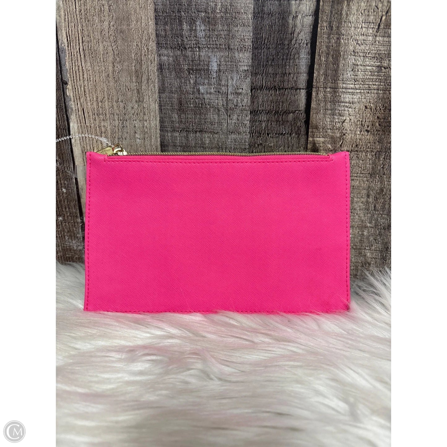 Wristlet By Betsey Johnson, Size: Medium