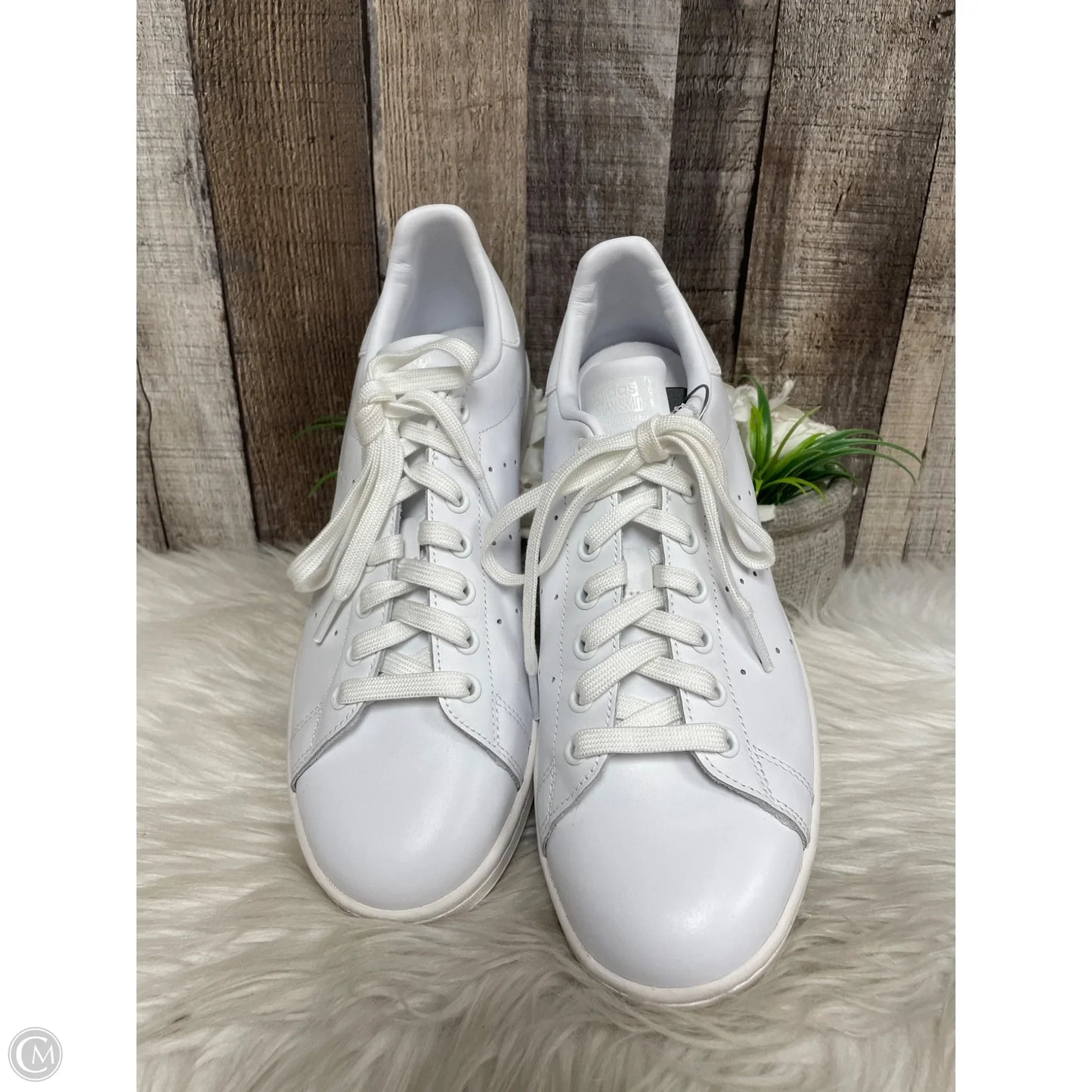 Shoes Athletic By Adidas In White, Size: 8.5