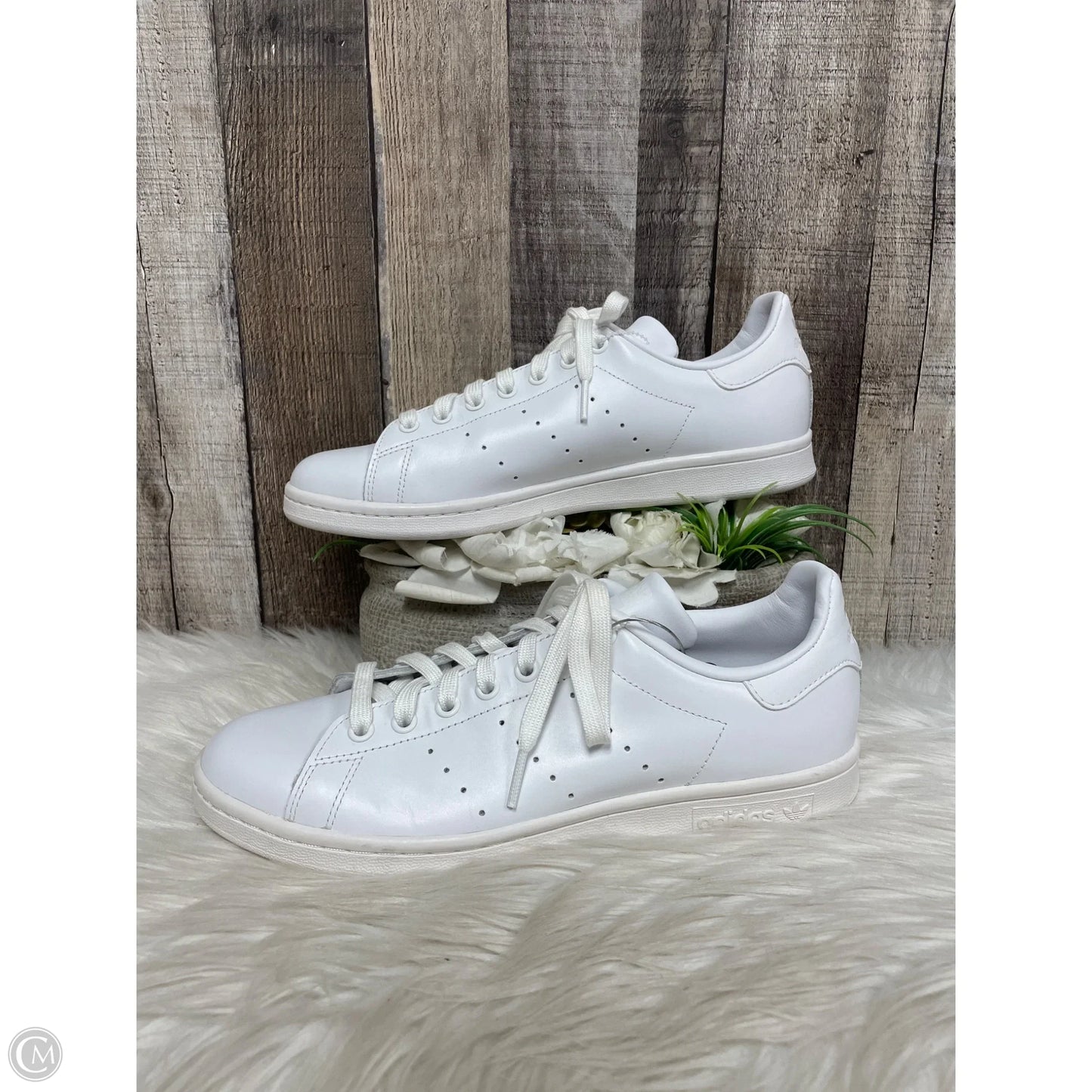 Shoes Athletic By Adidas In White, Size: 8.5