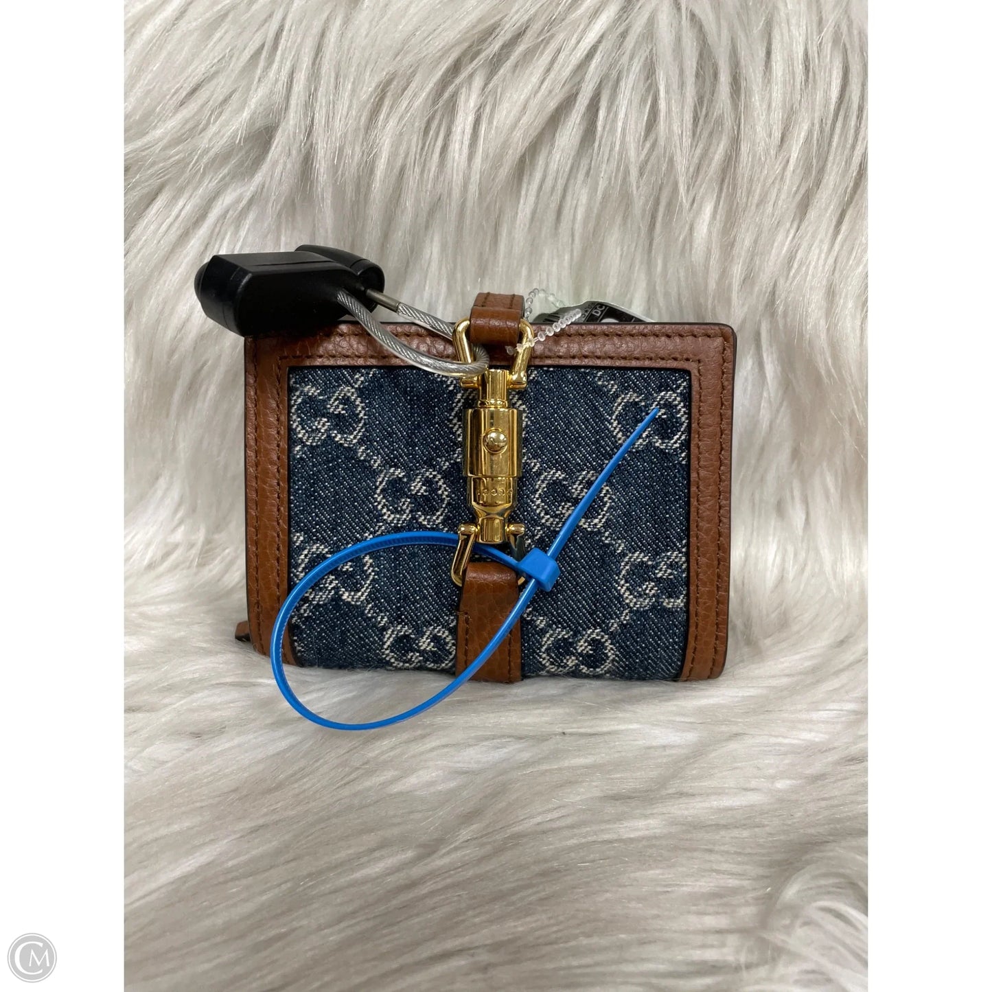 Wallet Luxury Designer By Gucci, Size: Small