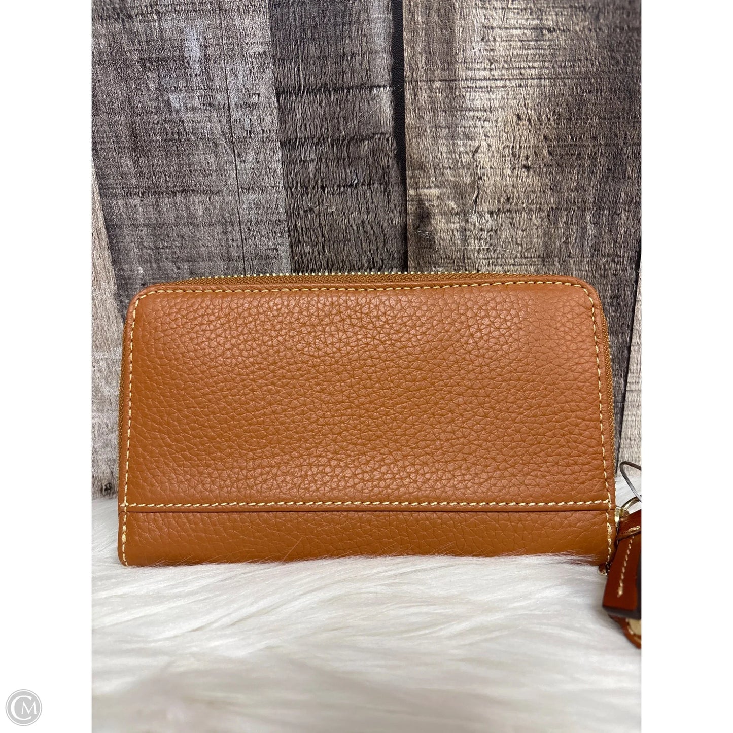 Wristlet Designer By Dooney And Bourke, Size: Medium