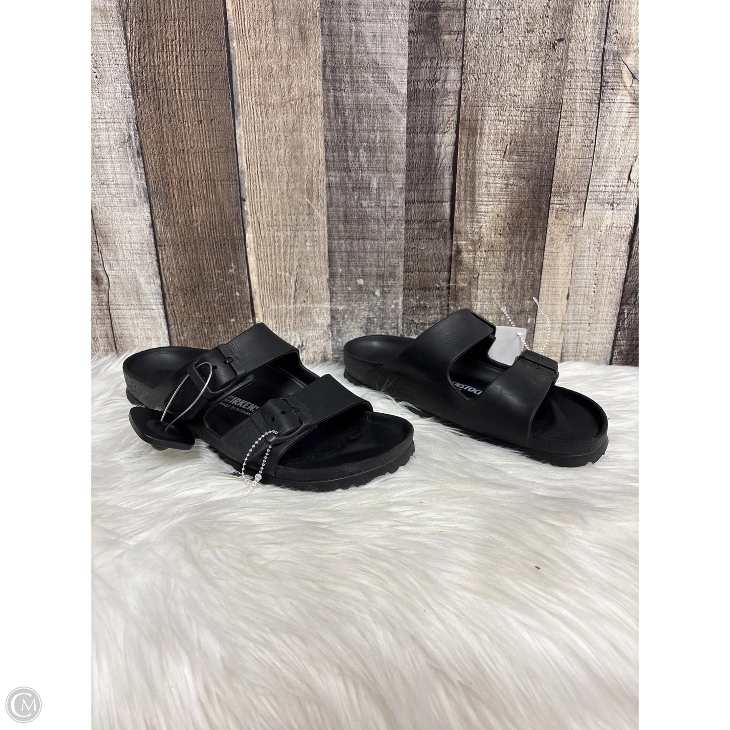 Sandals Flats By Birkenstock In Black, Size: 5