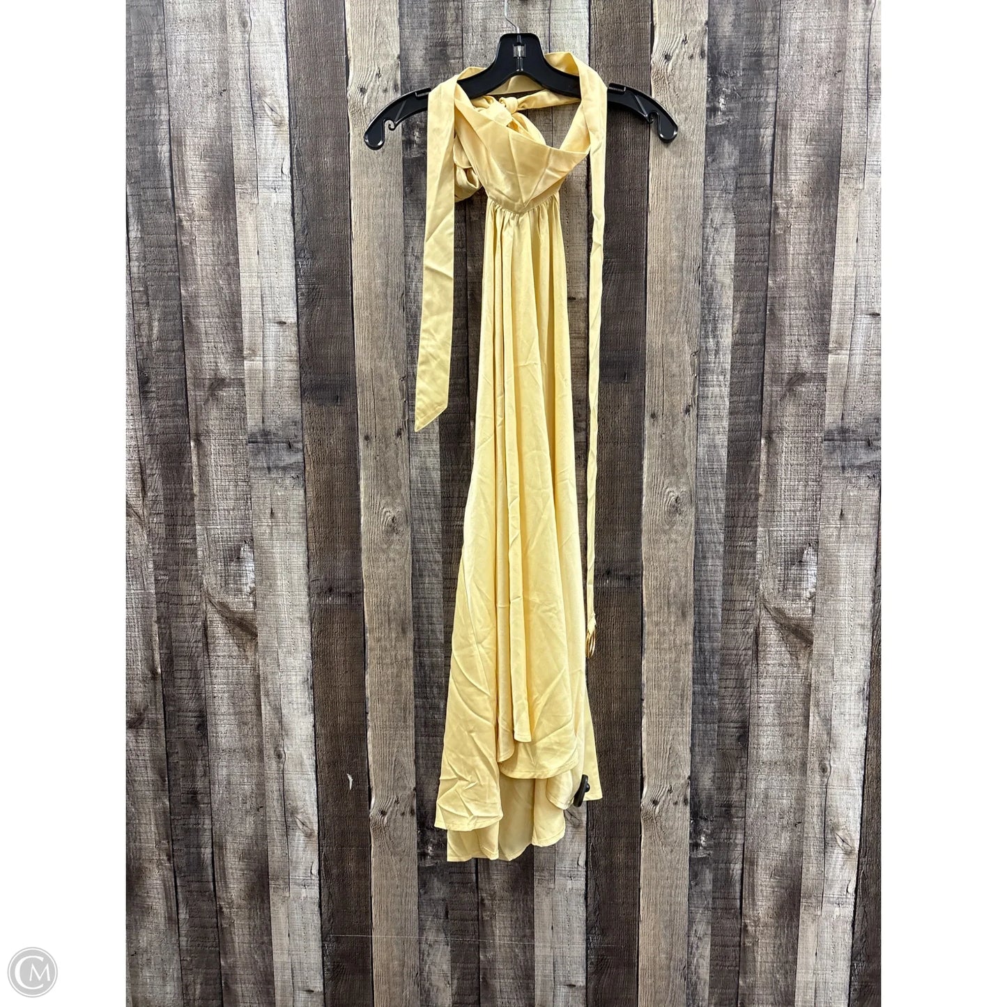 Dress Casual Short By Cmf In Gold, Size: S