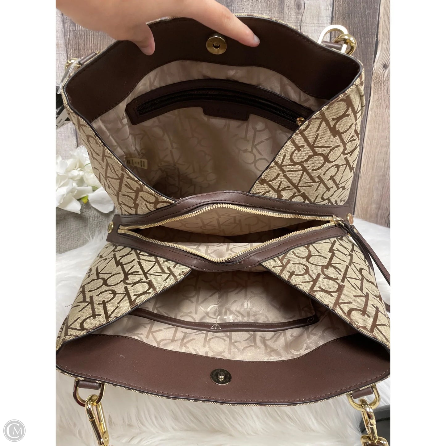 Handbag By Calvin Klein, Size: Medium