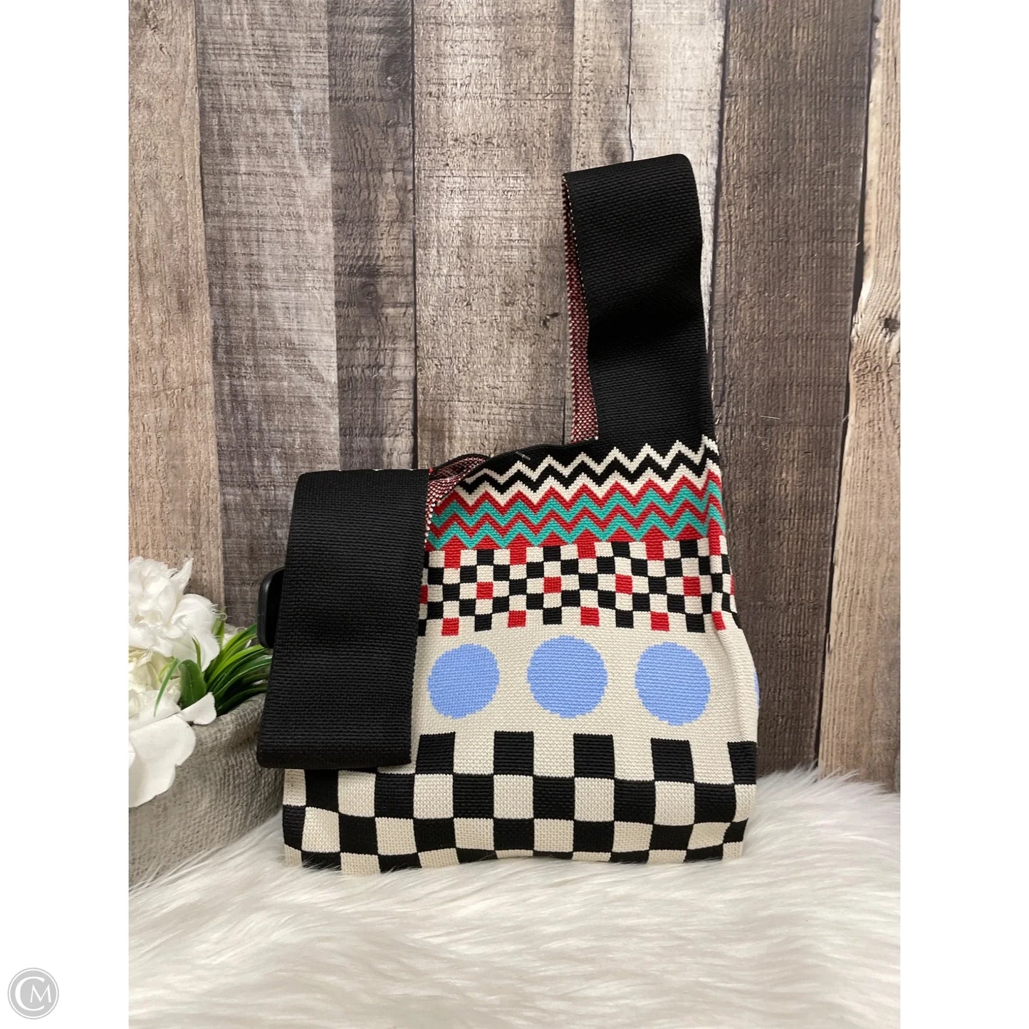 Handbag By Clothes Mentor, Size: Medium