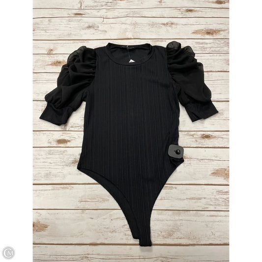 Top Short Sleeve By Fashion Nova In Black, Size: S