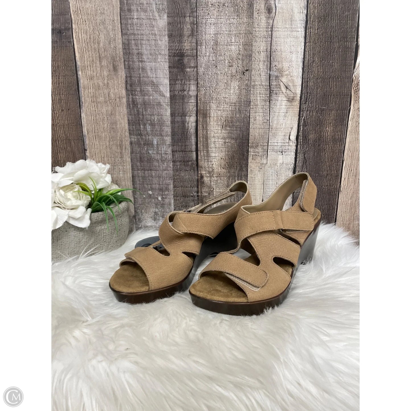 Sandals Heels Block By Aerosoles In Tan, Size: 7.5