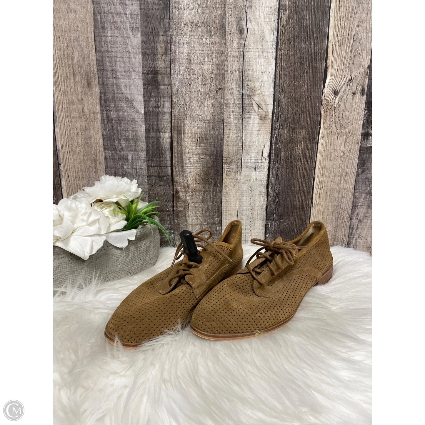 Shoes Flats By Susina In Brown, Size: 8