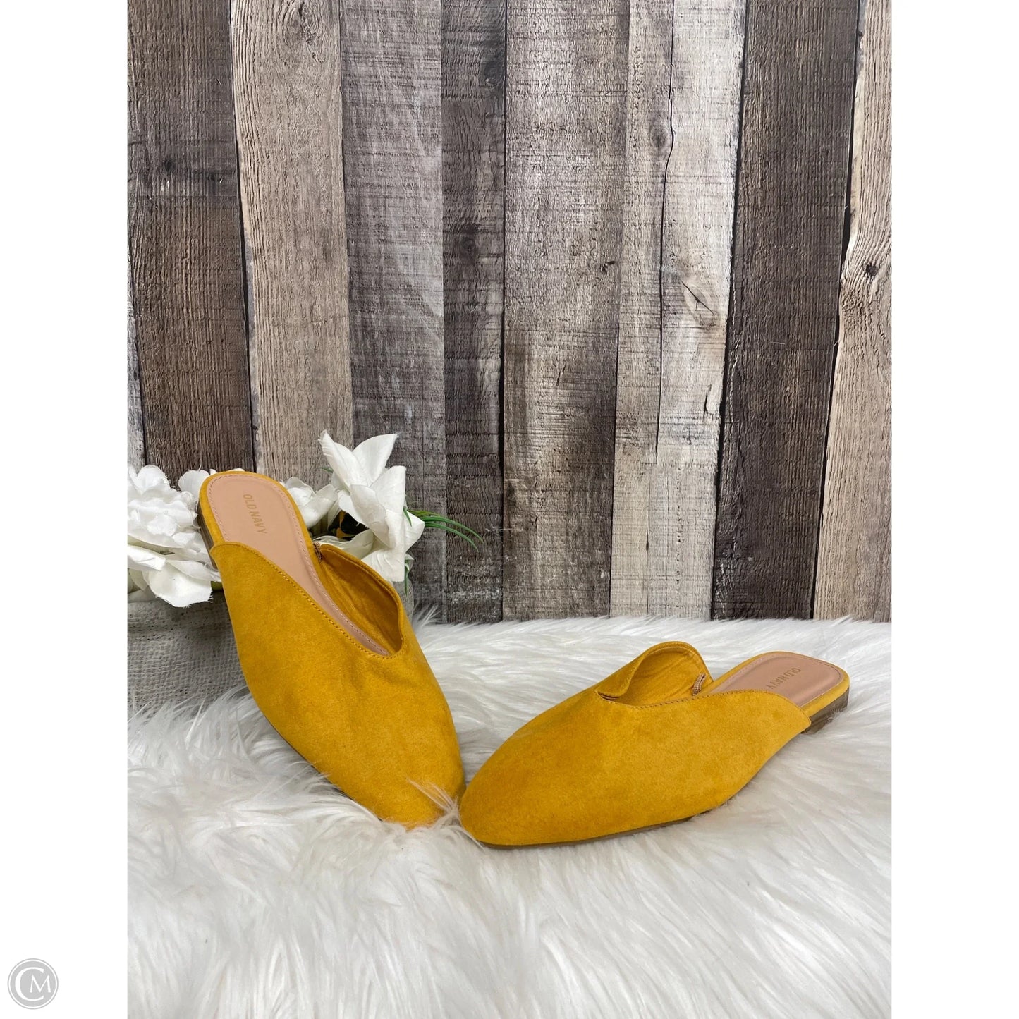 Shoes Flats By Old Navy In Yellow, Size: 9