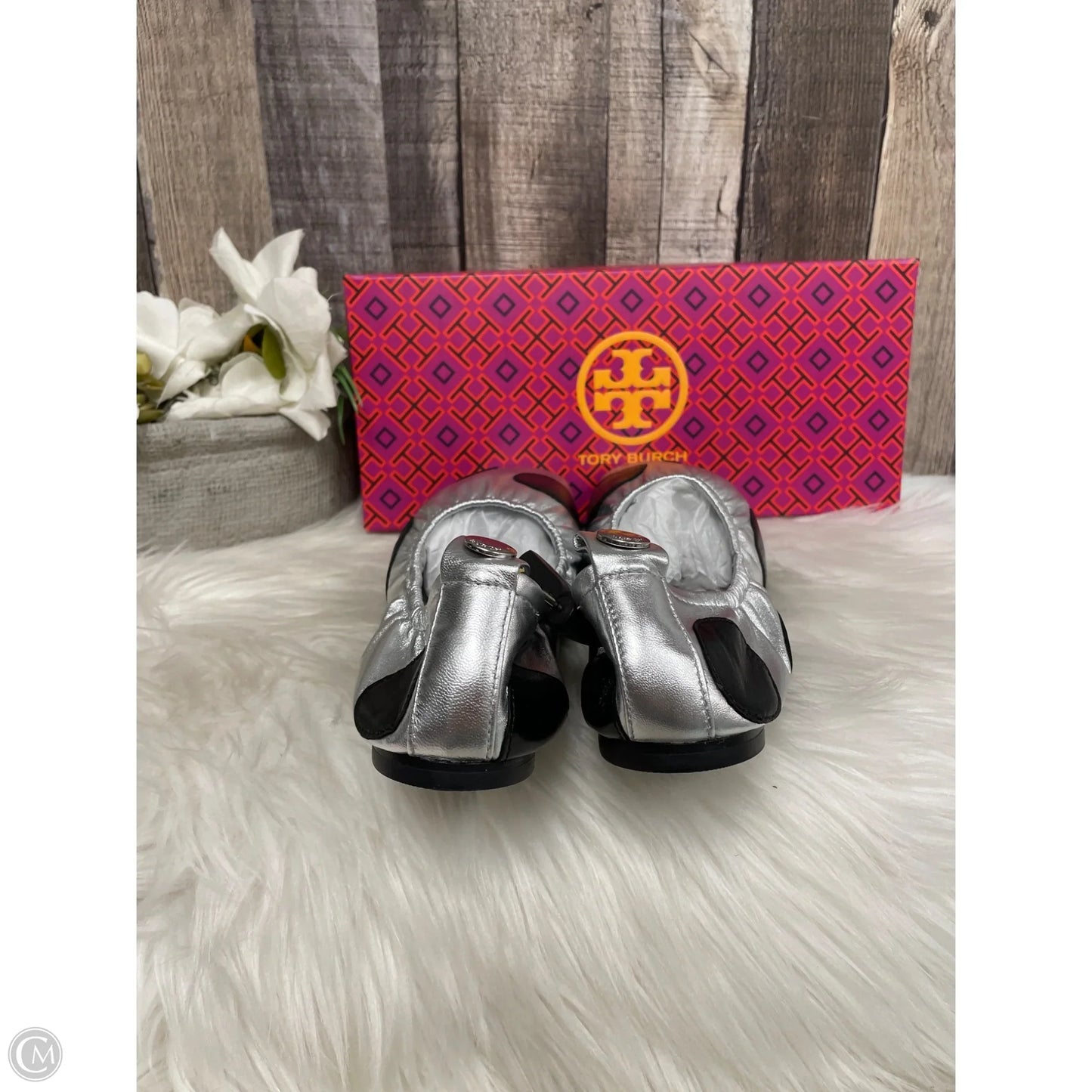 Shoes Designer By Tory Burch In Black & Silver, Size: 9