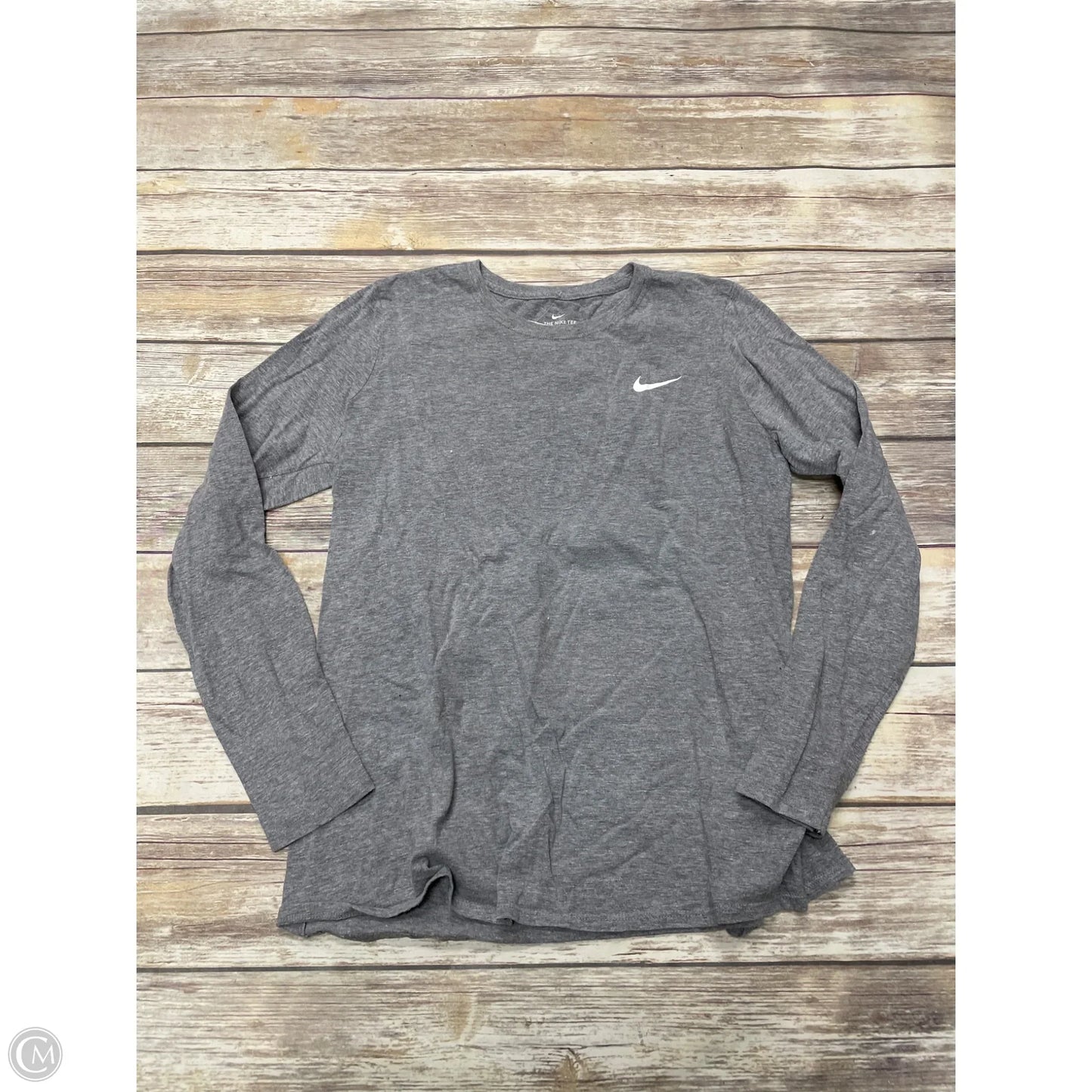 Athletic Top Long Sleeve Crewneck By Nike In Grey, Size: L