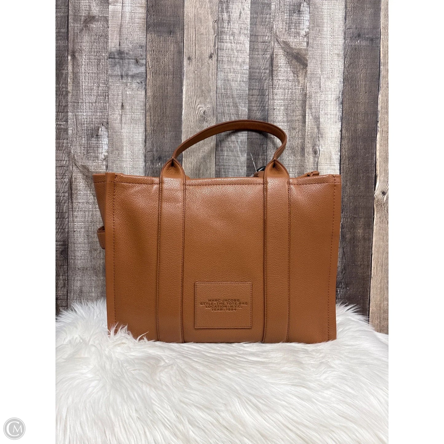 Tote Luxury Designer By Marc Jacobs, Size: Large