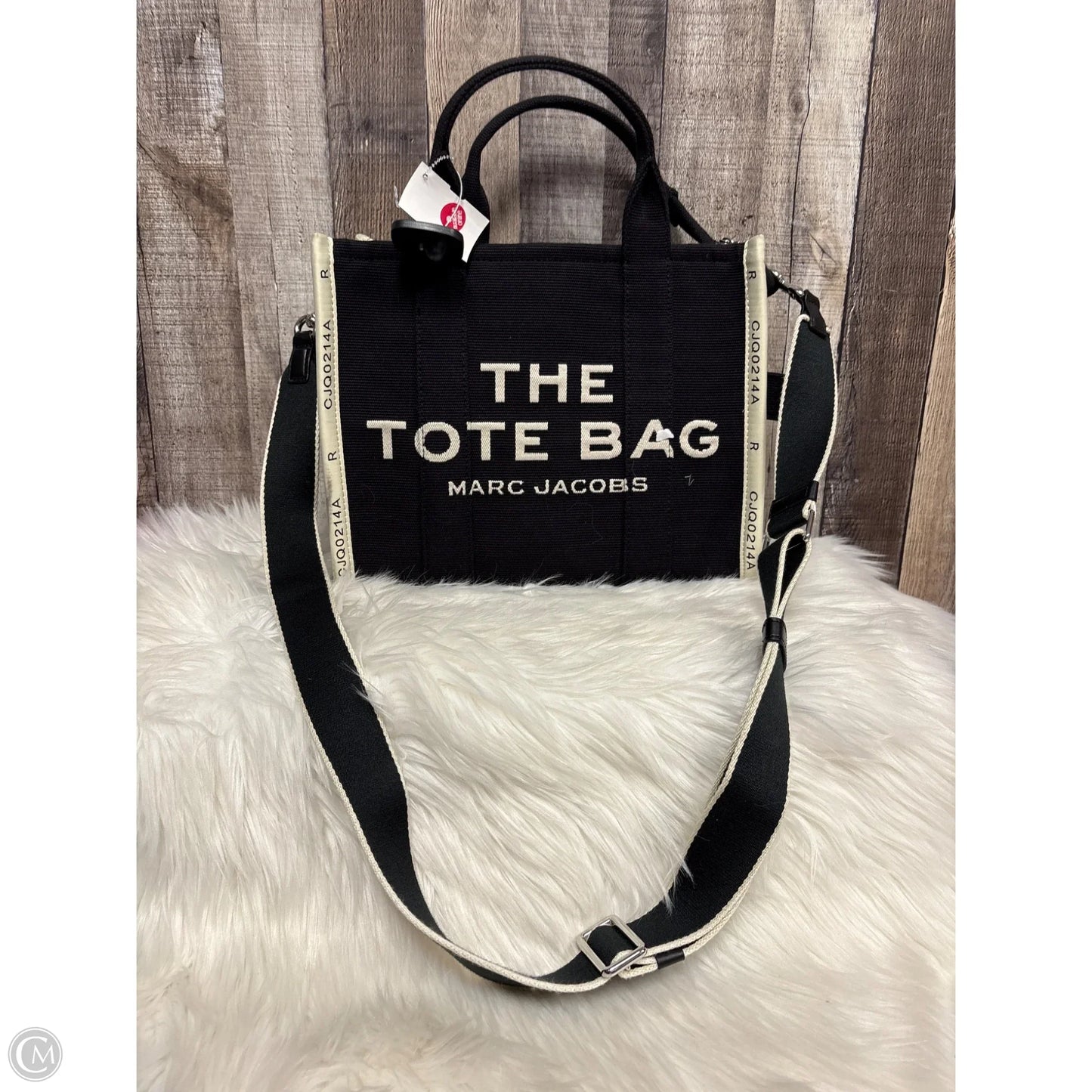 Tote Luxury Designer By Marc Jacobs, Size: Medium