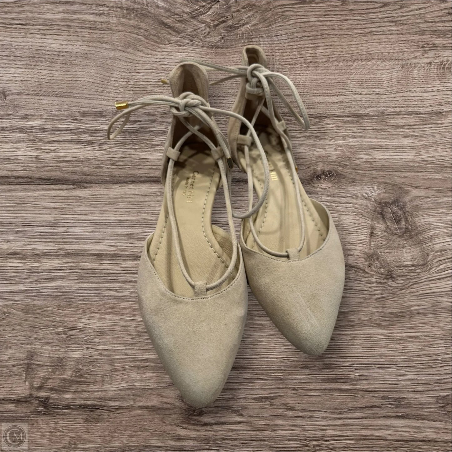 Shoes Flats By Garnet Hill In Cream, Size: 6