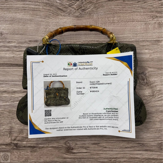 Handbag Luxury Designer By Gucci, Size: Medium