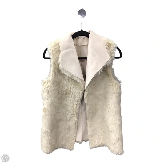 Vest Faux Fur & Sherpa By Clothes Mentor In Cream, Size: S